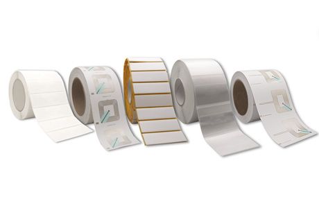 Standaard RFID-labels met een bedrukt oppervlak voor barcode en tekst.